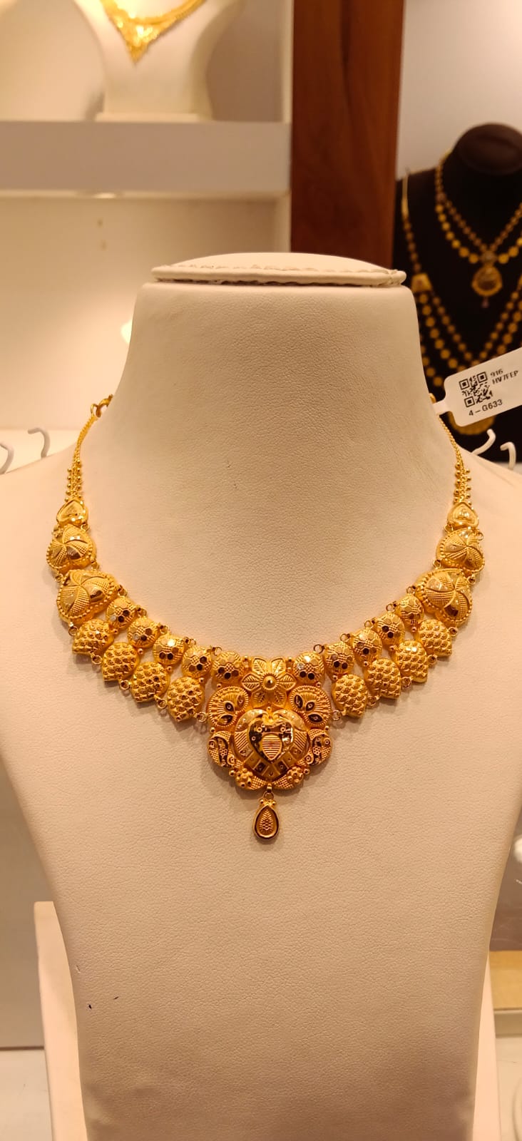 Neckles 